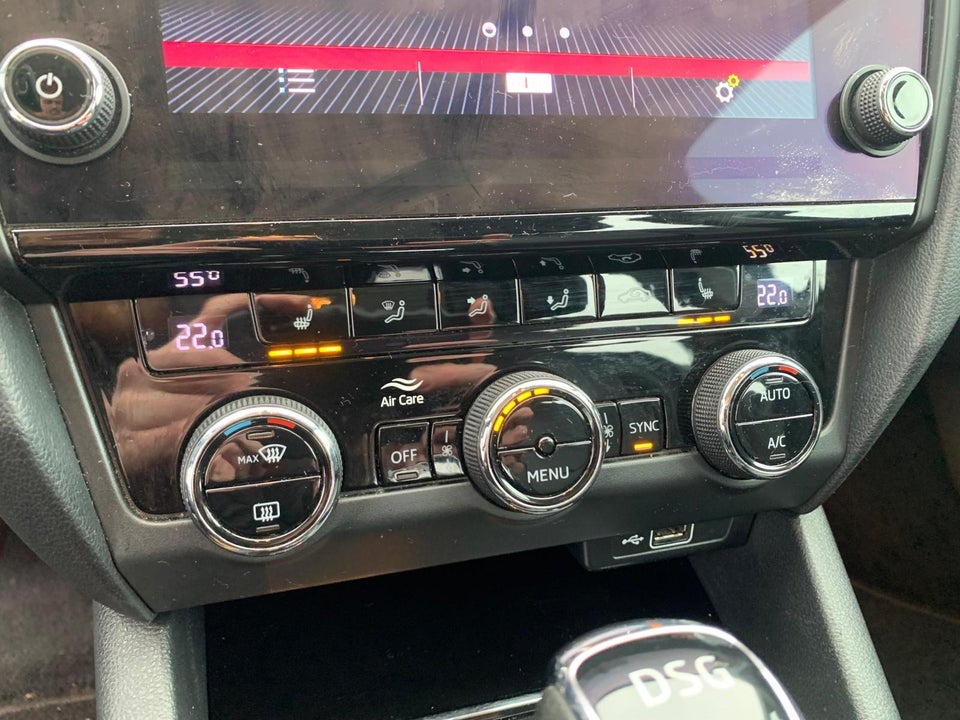 Skoda Octavia 2,0 TDi 150 Ambition Combi DSG 5d