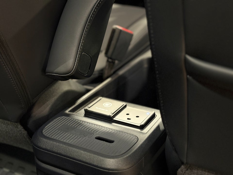 Kia PV5 51 Standard Range Access 5d