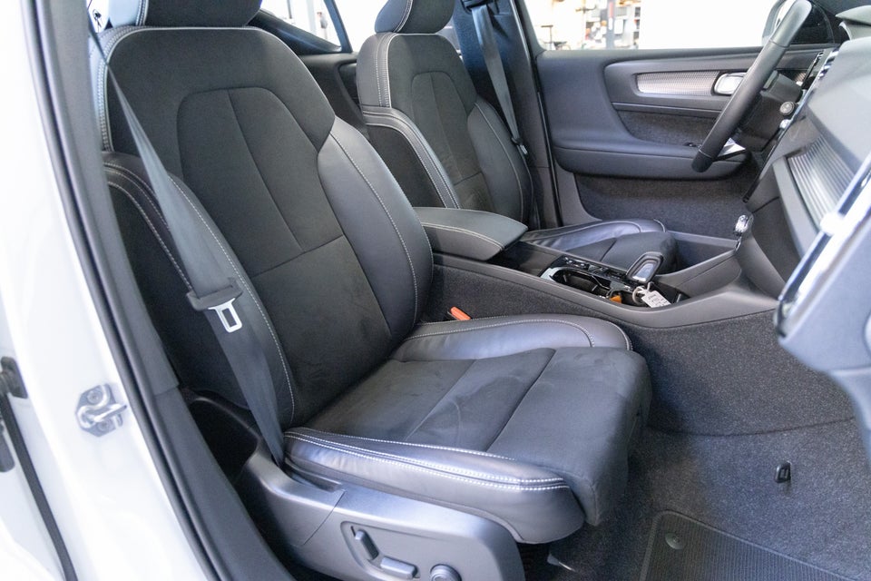 Volvo XC40 1,5 T5 ReCharge R-Design aut. 5d
