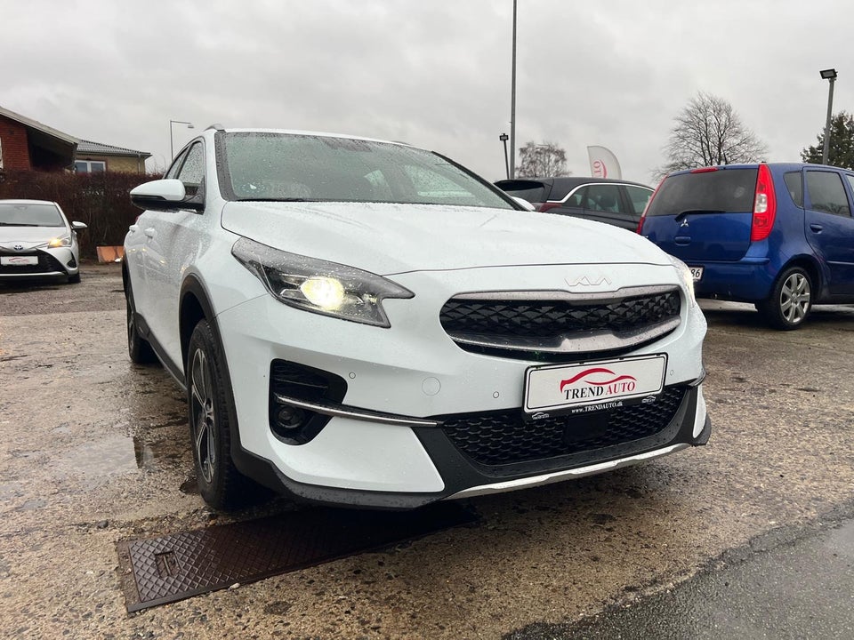 Kia XCeed 1,6 PHEV Prestige DCT 5d