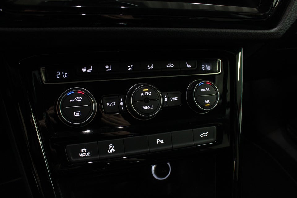 VW Touran 1,5 TSi 150 Highline DSG 7prs 5d