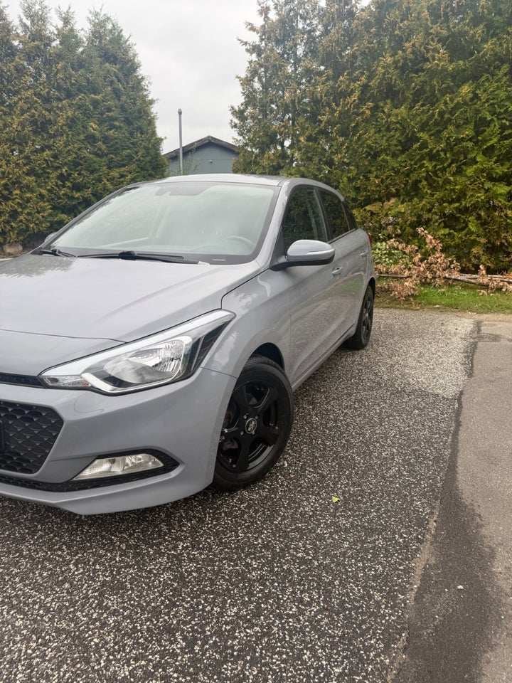 Hyundai i20 1,25 Active+ 5d