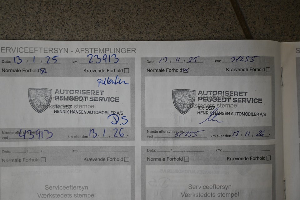 Peugeot 208 1,2 PureTech 100 Platin Pack 5d