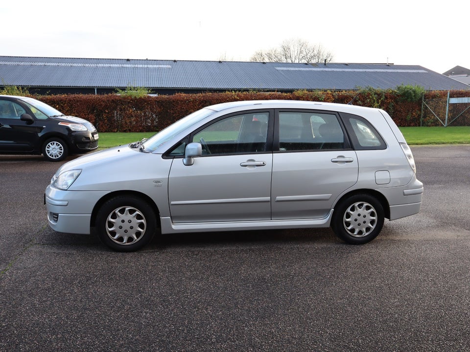 Suzuki Liana 1,6 GLX 5d