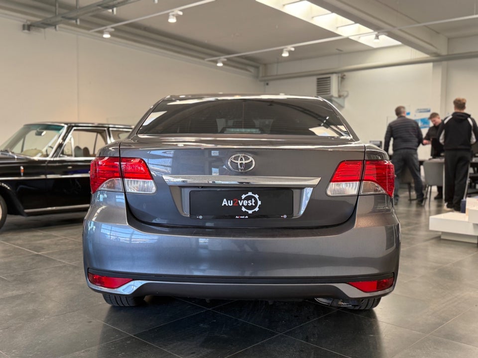 Toyota Avensis 1,6 VVT-i T1 4d