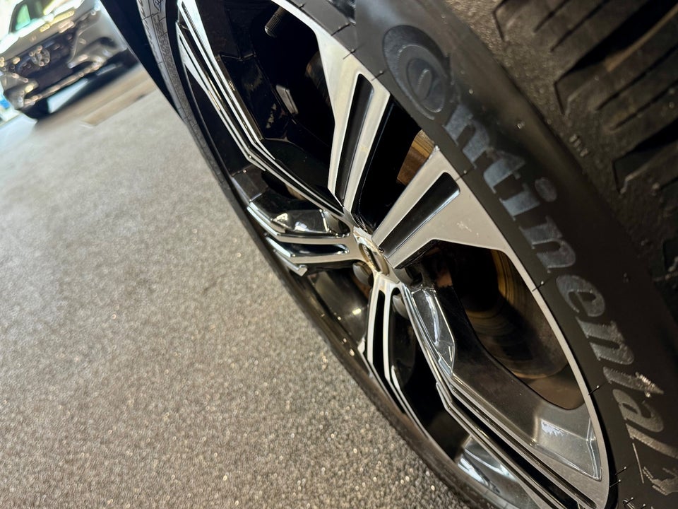 Volvo XC40 1,5 T4 ReCharge Inscription aut. 5d