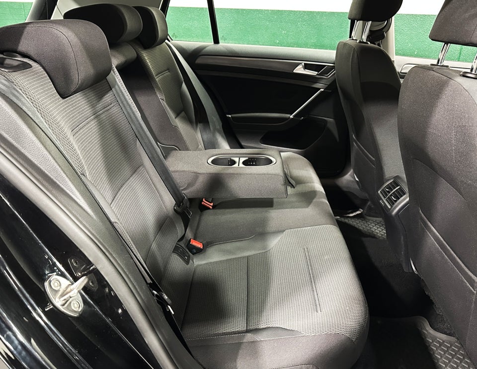 VW Golf VII 1,5 TSi 130 Comfortline 5d