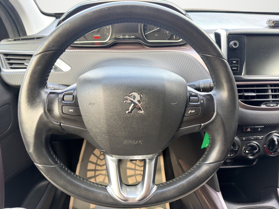 Peugeot 2008 1,2 VTi 82 Active 5d