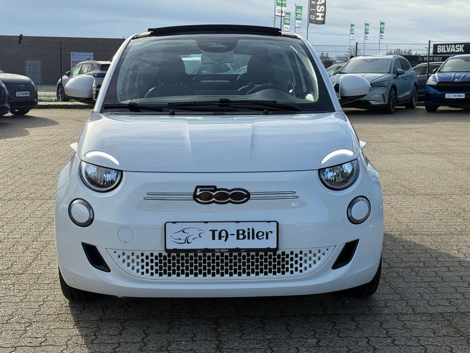 Fiat 500e 42 Icon Cabrio 2d