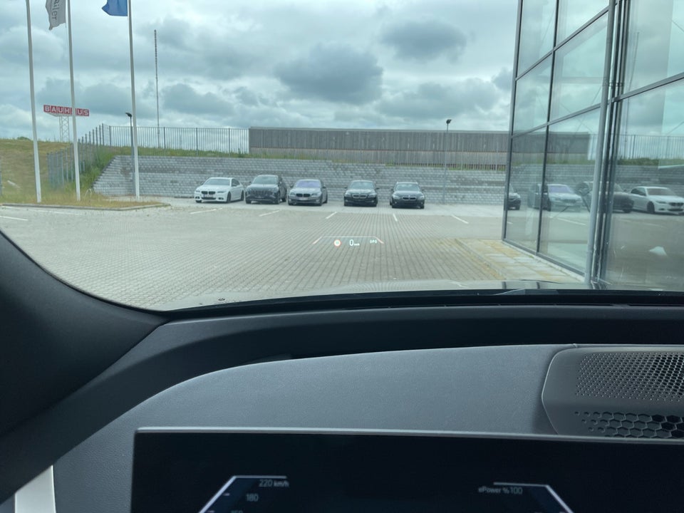 BMW iX xDrive40 Fully Charged 5d
