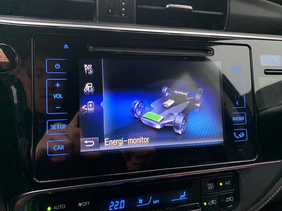 Toyota Auris 1,8 Hybrid Style Touring Sports CVT 5d