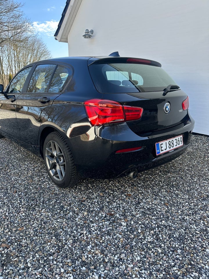 BMW 118i 1,5 Advantage aut. 5d