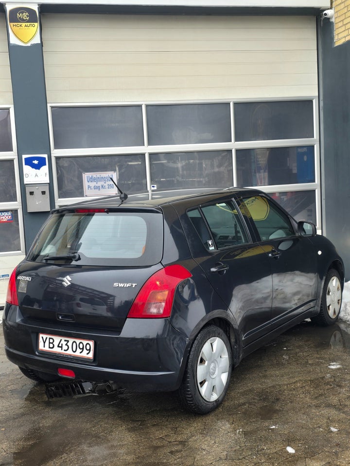 Suzuki Swift 1,3 GL-A 5d