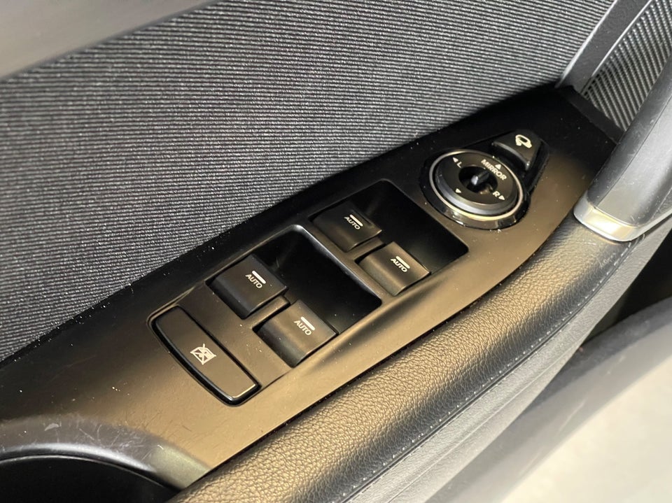 Hyundai i40 1,7 CRDi 115 Comfort 4d