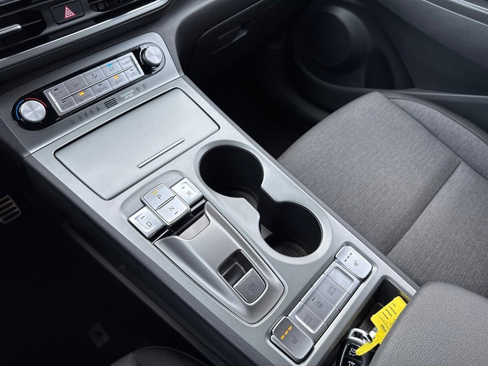 Hyundai Kona 39 EV Select 5d
