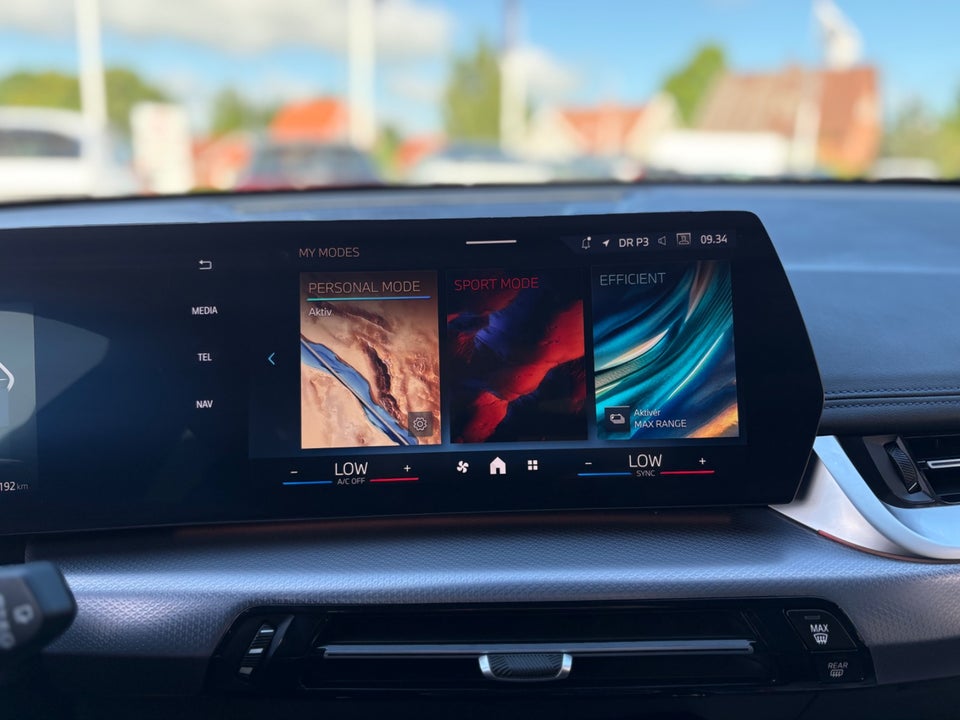 BMW iX1 eDrive20 M-Sport 5d