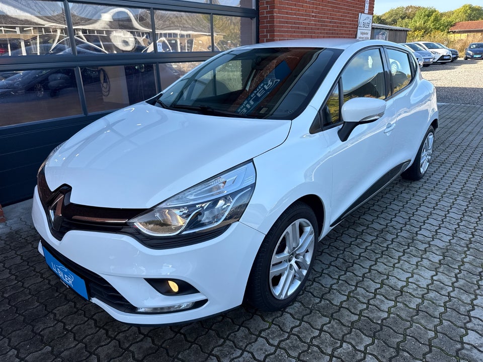 Renault Clio IV 0,9 TCe 90 Zen 5d