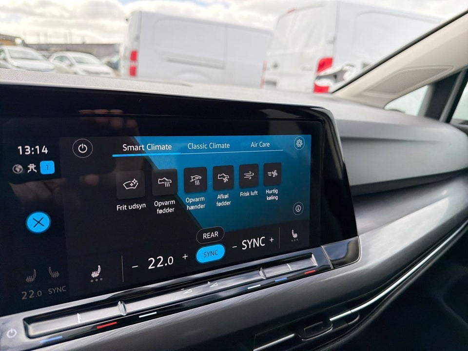 VW Golf VIII 1,5 eTSi 150 Style DSG 5d