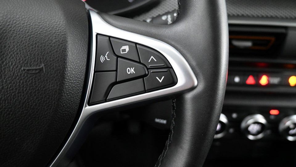 Dacia Sandero 1,0 TCe 90 Comfort CVT 5d