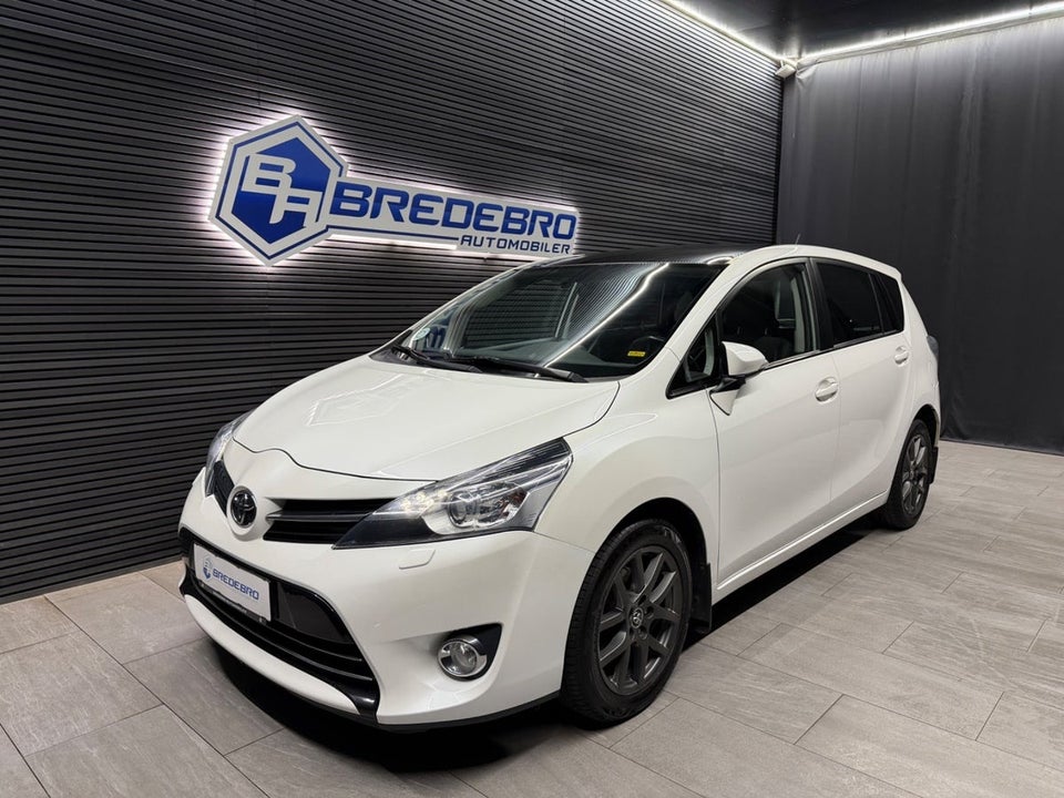 Toyota Verso 1,8 VVT-i T2 MDS Skyview 7prs 5d