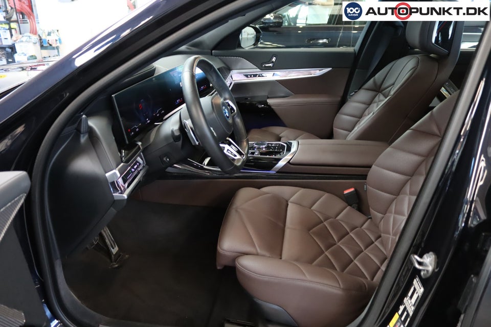 BMW i7 eDrive50 M-Sport 4d
