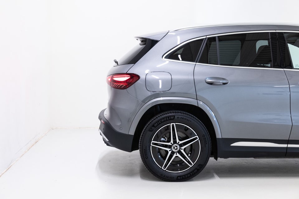 Mercedes EQA250+ AMG Advance 5d