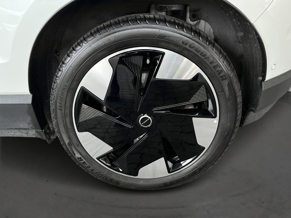 Volvo EX30 Extended Range Ultra 5d