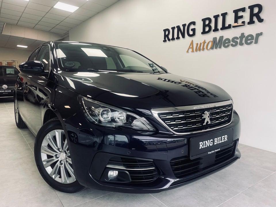 Peugeot 308 1,2 PureTech 130 Allure Sky 5d
