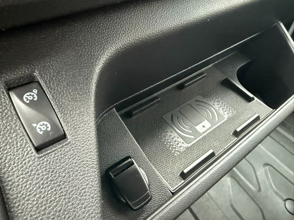 Renault Master IV T33 2,3 dCi 150 L2H2 Kassevogn