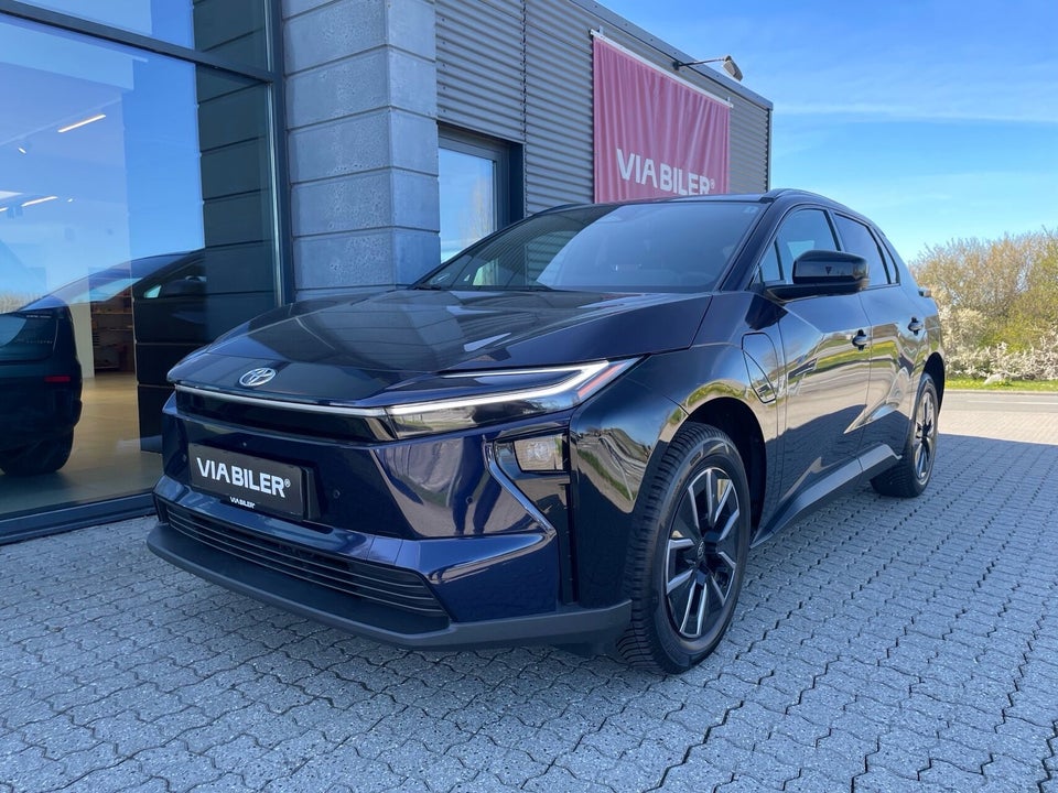 Toyota bZ4X 73 Active 5d