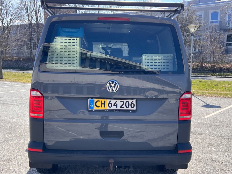 VW Transporter 2,0 TDi 204 Kassevogn 4Motion kort