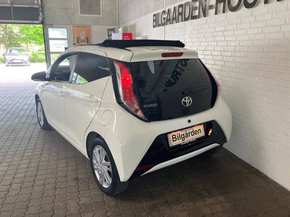 Toyota Aygo 1,0 VVT-i x-sky 5d