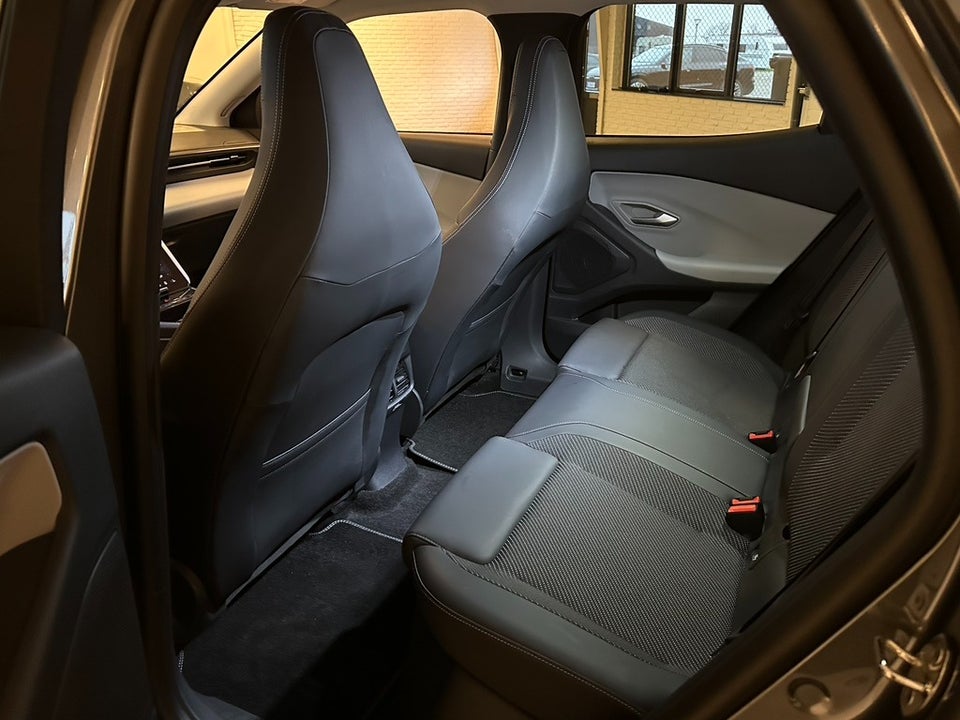 Ford Explorer 82 Select Extended Range 5d