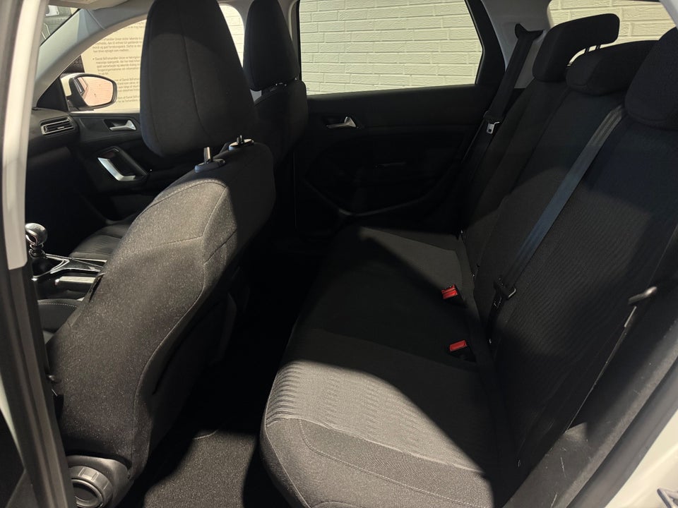 Peugeot 308 1,6 BlueHDi 120 Active SW 5d