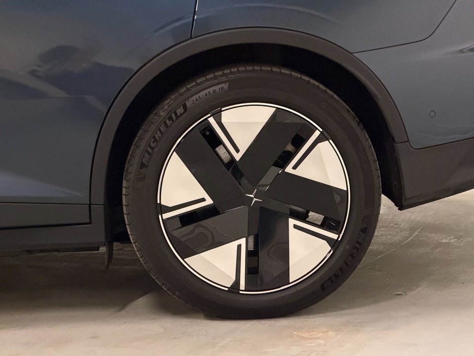 Polestar 2 Long Range 5d