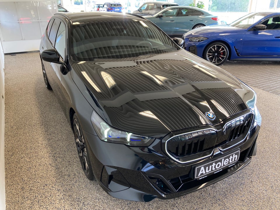 BMW i5 eDrive40 Touring M-Sport Pro 5d