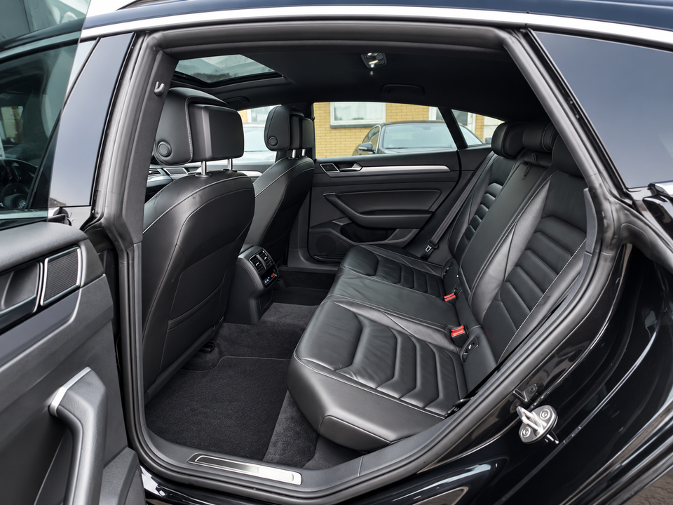 VW Arteon 2,0 TSi 280 R-line DSG 4Motion 4d