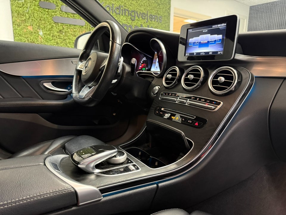 Mercedes C350 e 2,0 AMG Line aut. 4d