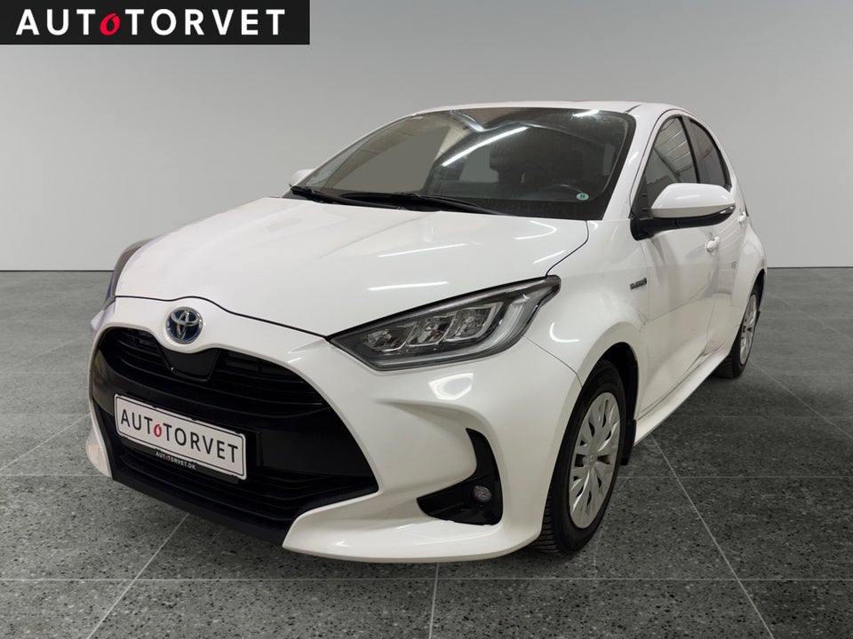 Toyota Yaris 1,5 Hybrid H3 Vision e-CVT 5d