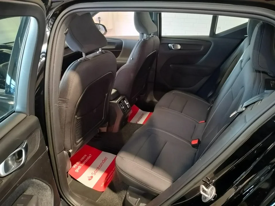 Volvo XC40 P6 ReCharge Core 5d