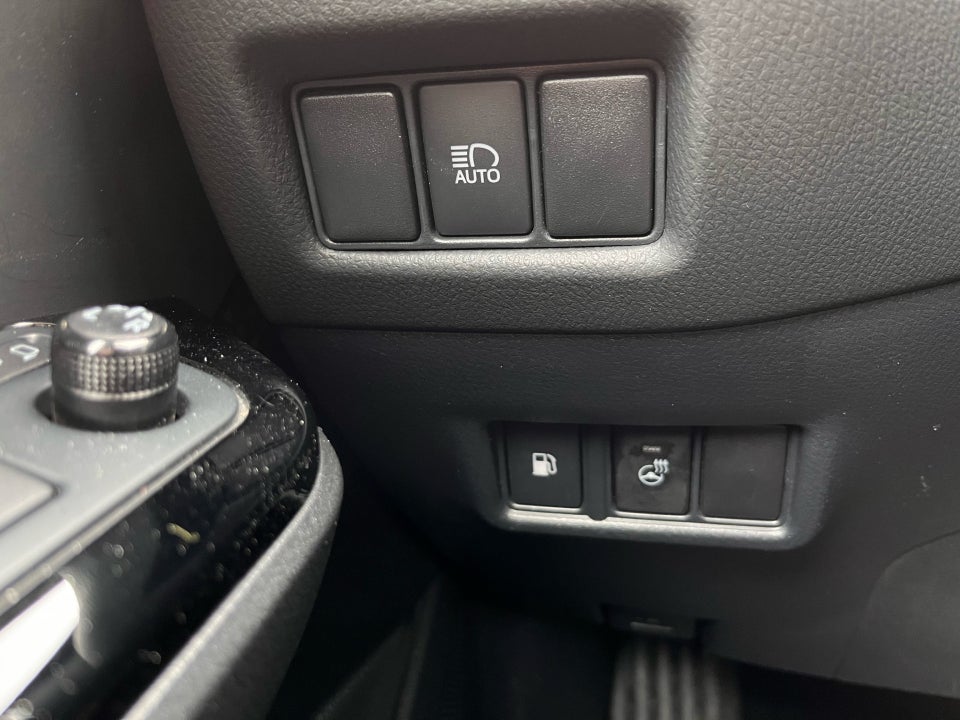 Toyota C-HR 1,8 Hybrid C-LUB Premium CVT 5d