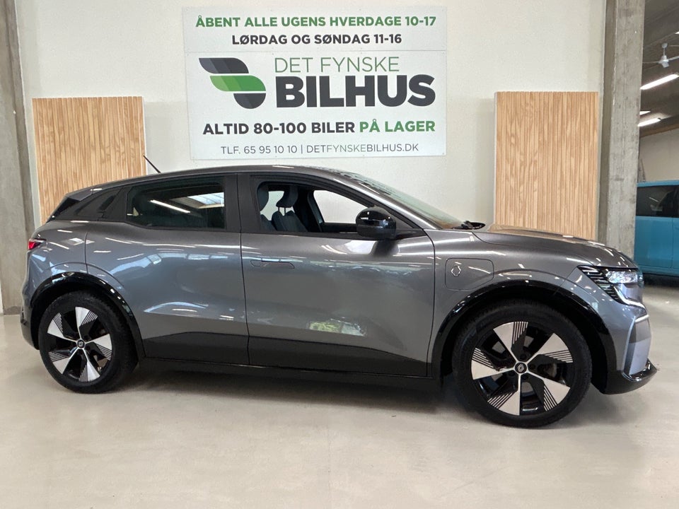 Renault Megane E-Tech 60 Equilibre 5d