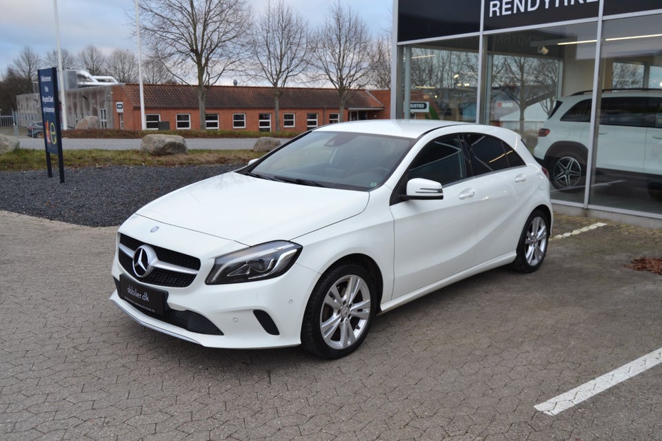 Mercedes A200 1,6 Urban aut. 5d