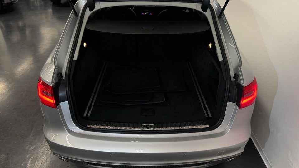 Audi A6 3,0 TDi 204 S-line Avant Multitr. 5d
