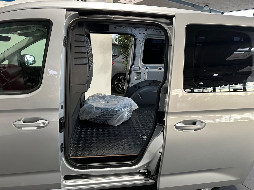 VW Caddy 1,5 TSi 114 DSG Cargo