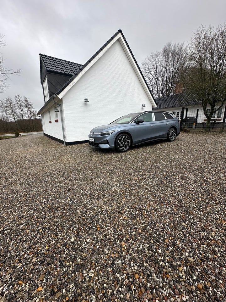 VW ID.7 86 Style S+ Tourer 5d