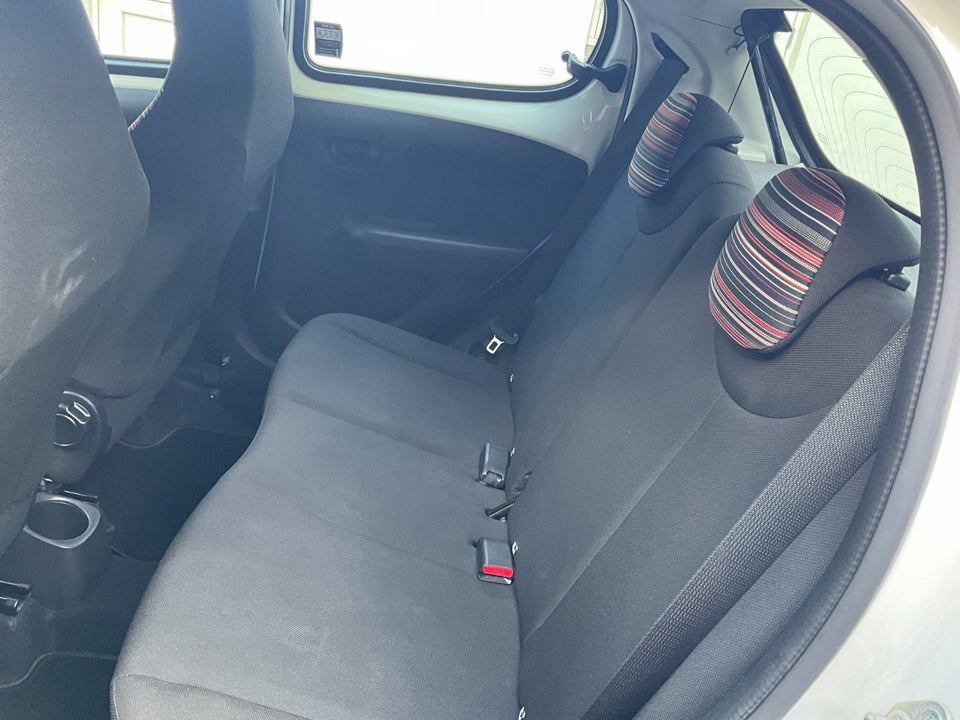 Citroën C1 1,0 VTi Shine 5d