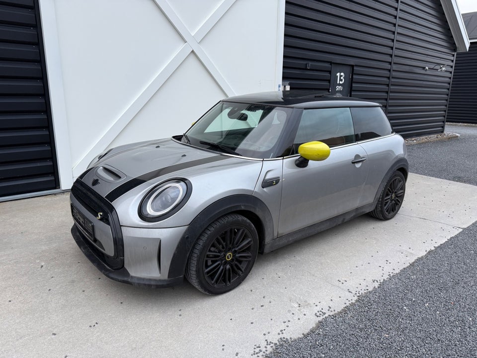 MINI Cooper SE Yours Trim 3d