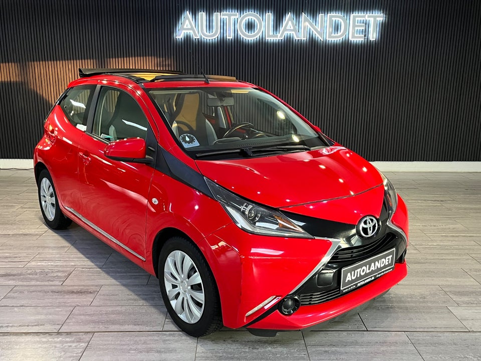 Toyota Aygo 1,0 VVT-i x-sky 5d