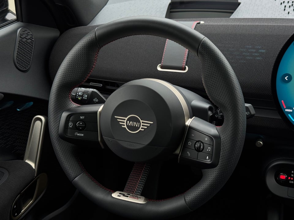 MINI Aceman SE JCW Trim M 5d